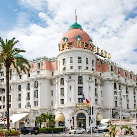 A Luxurious Apartment With Ac On Promenade Des Anglais Ницца Экстерьер фото