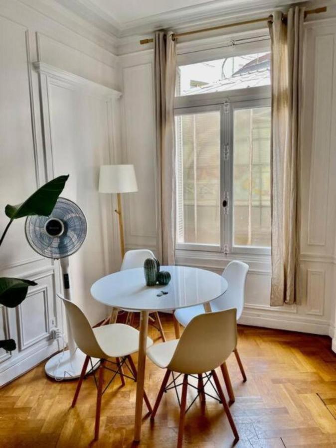 A Luxurious Apartment With Ac On Promenade Des Anglais Ницца Экстерьер фото